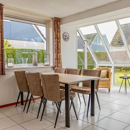 Feriehus Bohemien 8 *